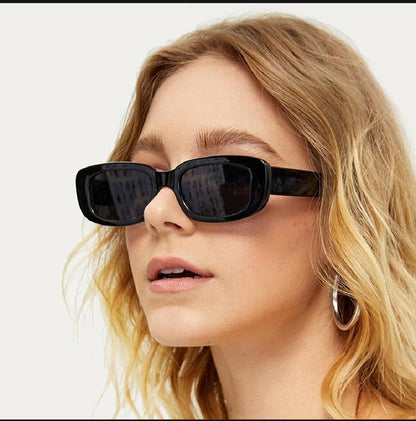 Trendy TikTok glasses black/white