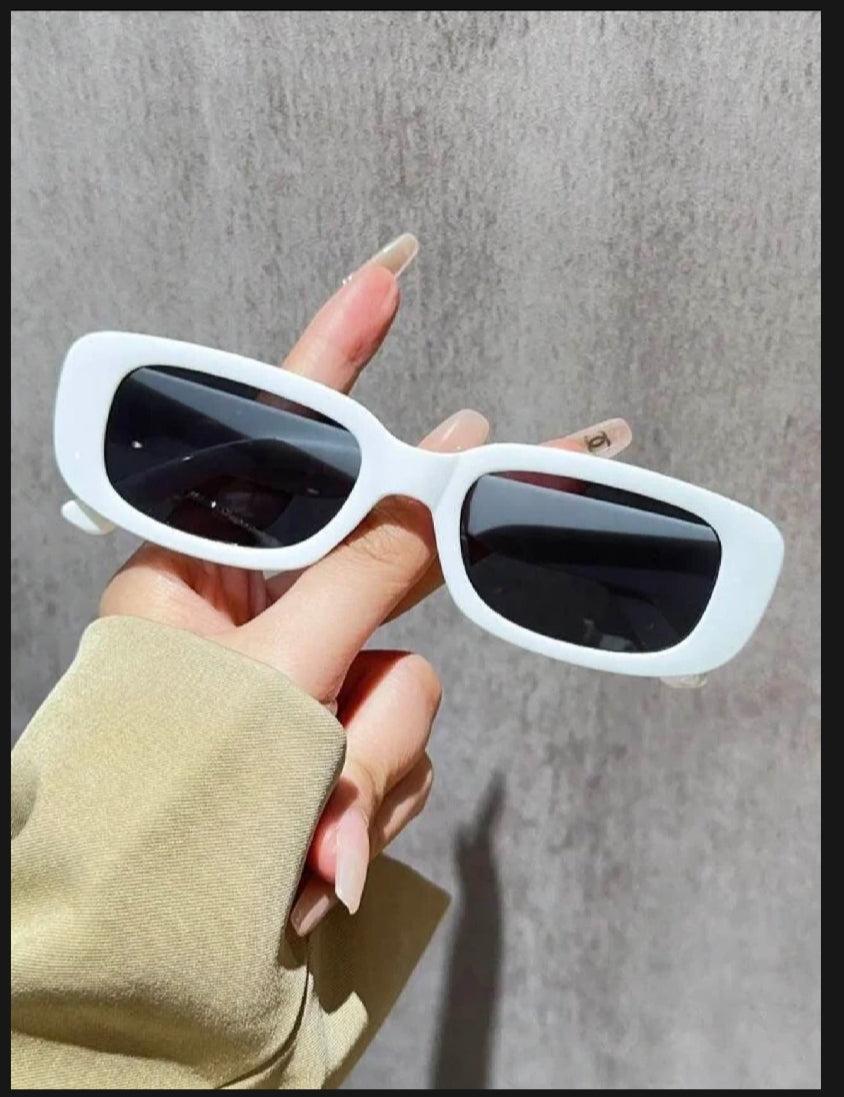 Trendy TikTok glasses black/white