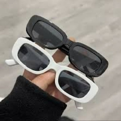 Trendy TikTok glasses black/white