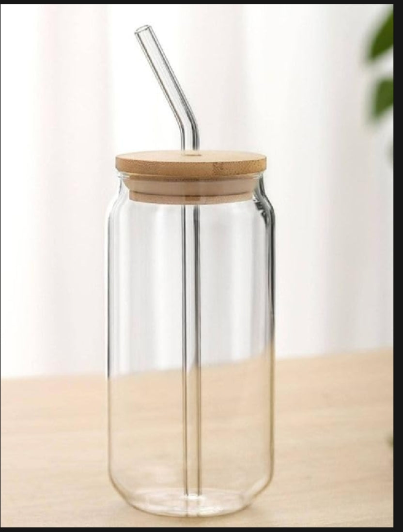 500ML Round Shape Glass With Glass Straw & Wooden Lid